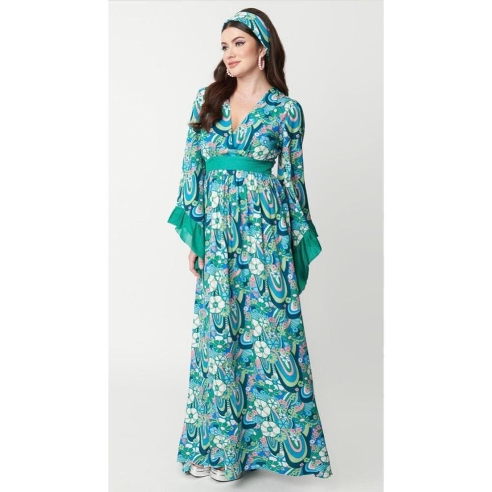 Unique Vintage 1960’s Teal and Blue Psychedelic Floral Maxi Dress XS NWOT